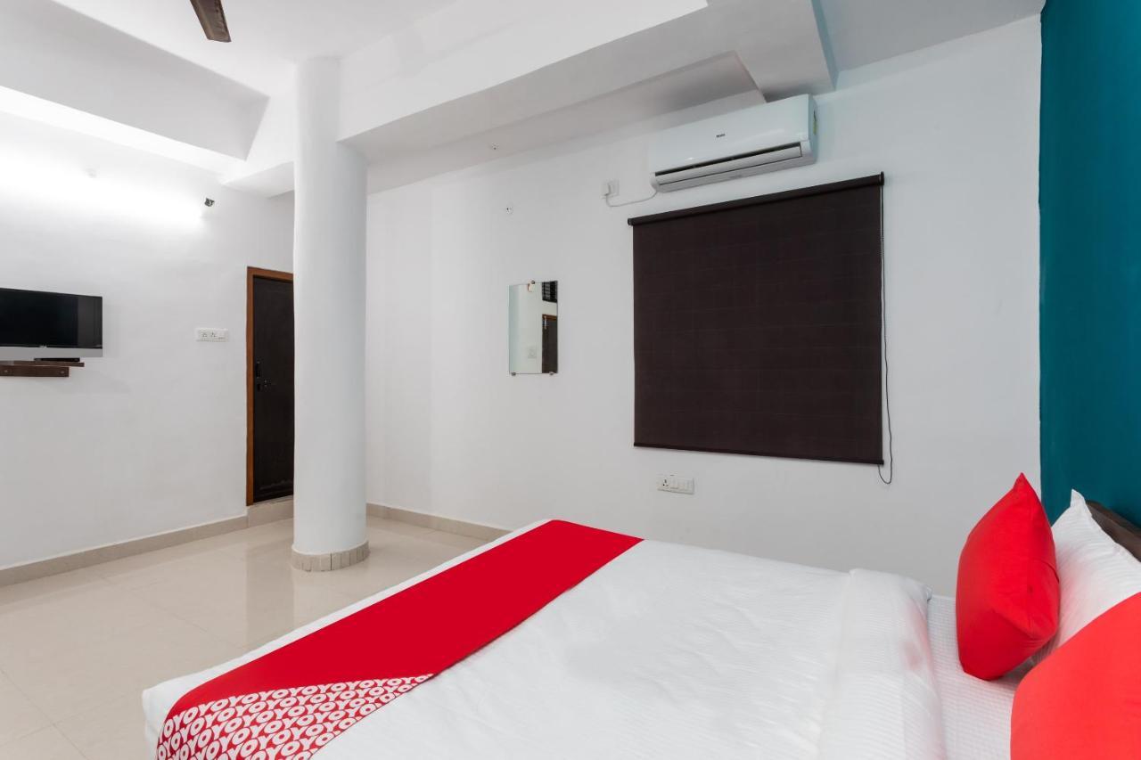 Oyo Hotel Convivial Paradise Shamsgarh Eksteriør bilde