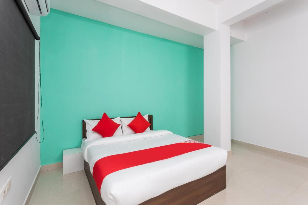 Oyo Hotel Convivial Paradise Shamsgarh Eksteriør bilde